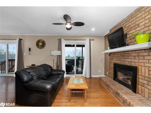 103 Letitia Street, Barrie, ON - Indoor Photo Showing Living Room With Fireplace