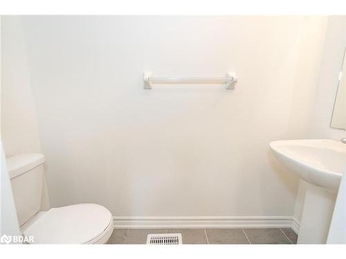 132 Ansley Road, Wasaga Beach, ON - Indoor Photo Showing Bathroom