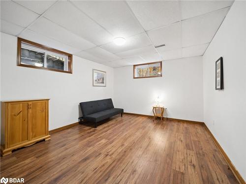 74 Line 15 N, Oro-Medonte, ON - Indoor Photo Showing Other Room