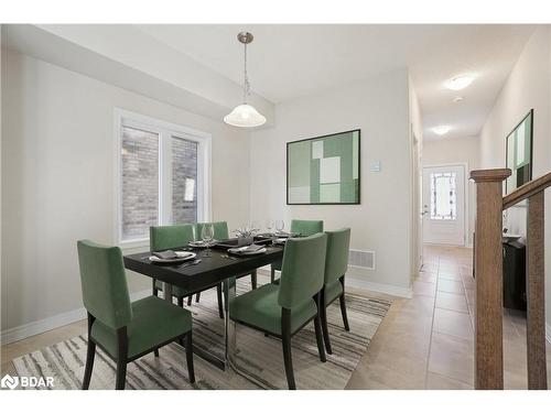 31 Shipley Avenue, Collingwood, ON - Indoor Photo Showing Dining Room