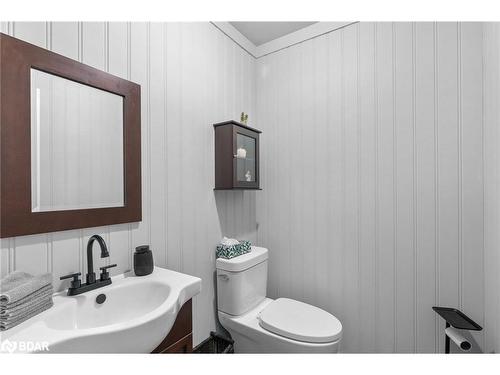 1001 Vance Crescent, Innisfil, ON - Indoor Photo Showing Bathroom