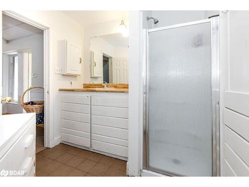 12 Birch Grove Drive, Horseshoe Valley, ON - Indoor Photo Showing Bathroom