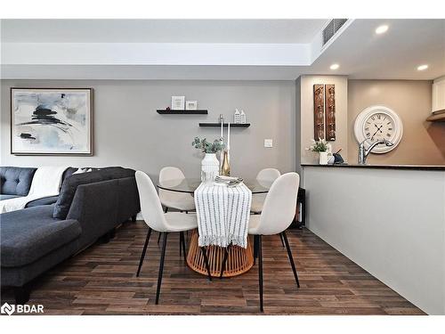 108-149 Church Street, Schomberg, ON - Indoor Photo Showing Dining Room