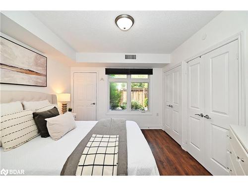 108-149 Church Street, Schomberg, ON - Indoor Photo Showing Bedroom