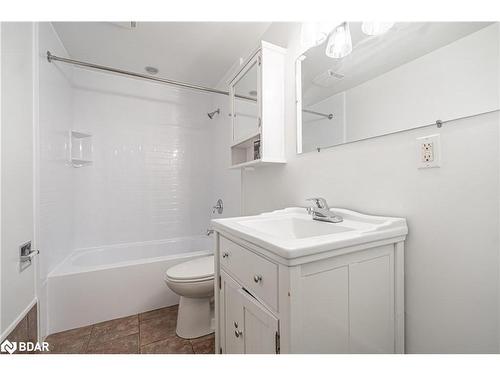 94 Christie Crescent, Barrie, ON - Indoor Photo Showing Bathroom