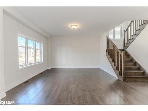 3178 Searidge Street, Severn, ON - Indoor Photo Showing Other Room