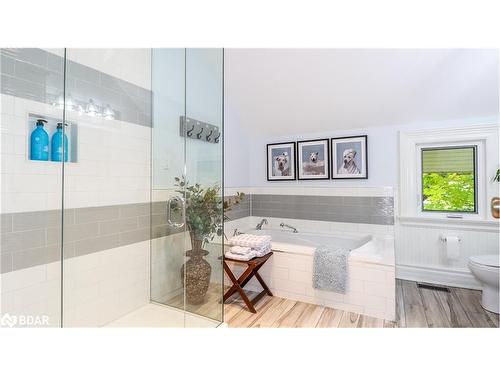 16473 Mount Pleasant Road, Caledon, ON - Indoor Photo Showing Bathroom