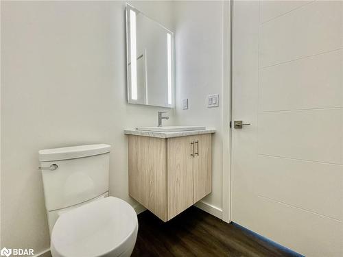 29 Rainwater Lane, Barrie, ON - Indoor Photo Showing Bathroom