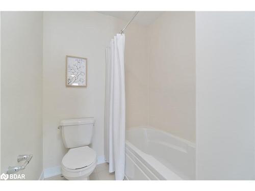 20 Aviron Crescent, Welland, ON - Indoor Photo Showing Bathroom