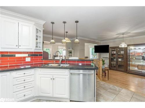 72 Oxley Drive, Penetanguishene, ON - Indoor Photo Showing Kitchen With Double Sink