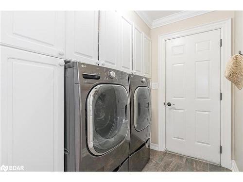 72 Oxley Drive, Penetanguishene, ON - Indoor Photo Showing Laundry Room