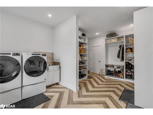 477 Fairview Street, New Hamburg, ON - Indoor Photo Showing Laundry Room