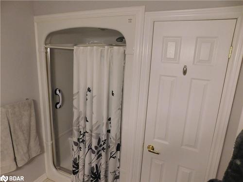 9 Trellis Lane, Innisfil, ON - Indoor Photo Showing Bathroom