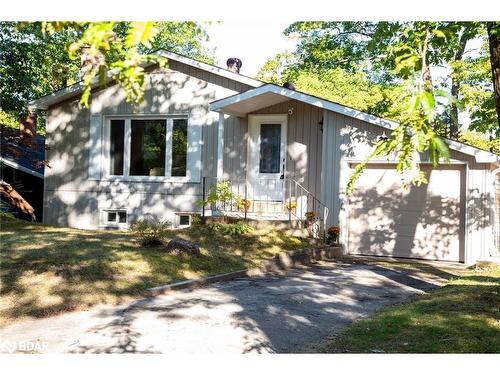 62 Knox Road W, Wasaga Beach, ON - Outdoor