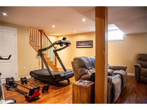 62 Knox Road W, Wasaga Beach, ON - Indoor