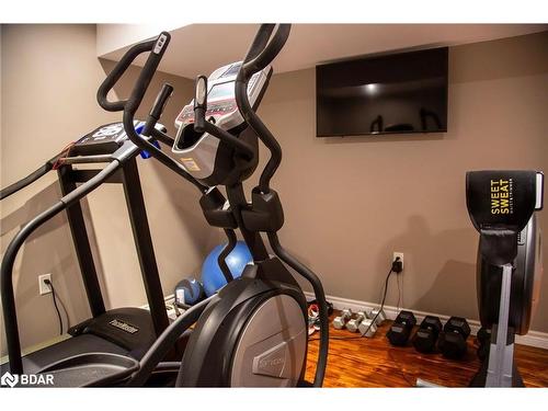 62 Knox Road W, Wasaga Beach, ON - Indoor Photo Showing Gym Room