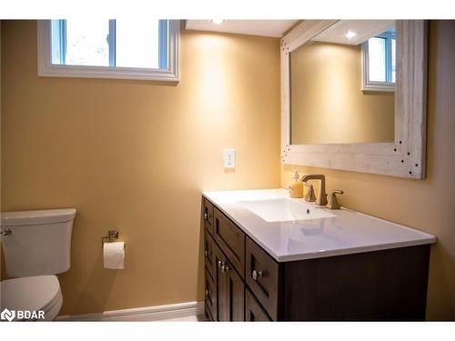 62 Knox Road W, Wasaga Beach, ON - Indoor Photo Showing Bathroom