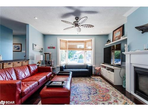 16 Smart Court, Collingwood, ON - Indoor Photo Showing Living Room With Fireplace