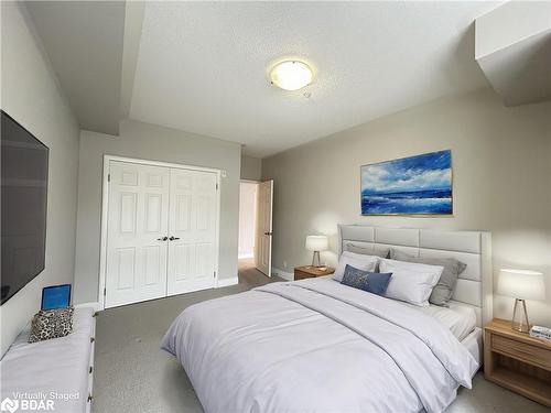 307-91 Raglan Street Street, Collingwood, ON - Indoor Photo Showing Bedroom