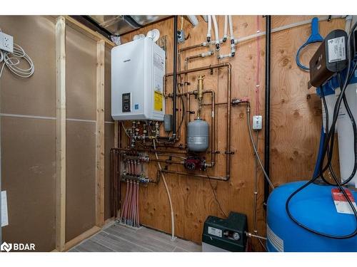 1103 Stoney Point Road, Lefroy, ON - Indoor Photo Showing Basement