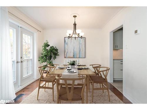 5 Vanity Court, Toronto, ON - Indoor Photo Showing Dining Room