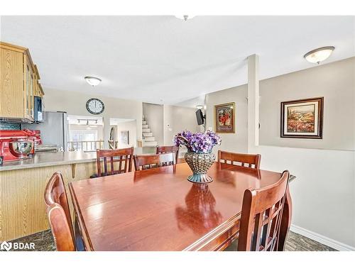 57 Downing Crescent, Barrie, ON - Indoor Photo Showing Dining Room