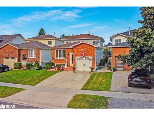 57 Downing Crescent, Barrie, ON - Outdoor With Facade