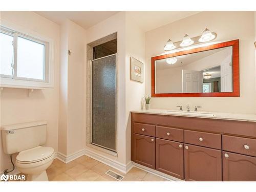 103 Browning Trail, Barrie, ON - Indoor Photo Showing Bathroom