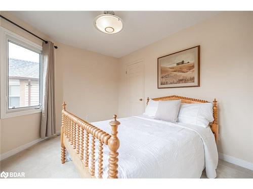 103 Browning Trail, Barrie, ON - Indoor Photo Showing Bedroom