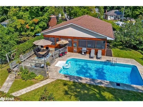 121 Queen Street Street, Fenelon Falls, ON - Outdoor With In Ground Pool