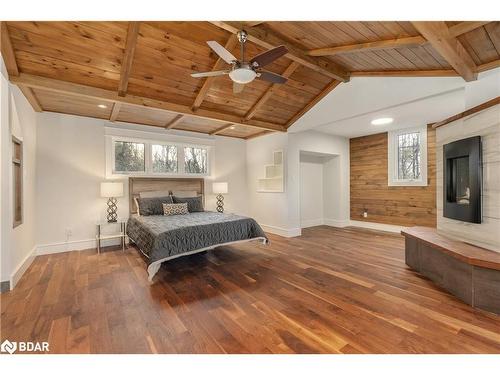 855 Shoreview Drive, Innisfil, ON - Indoor Photo Showing Bedroom