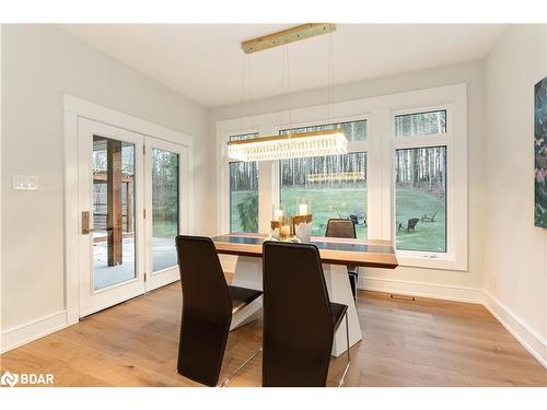 855 Shoreview Drive, Innisfil, ON - Indoor Photo Showing Dining Room