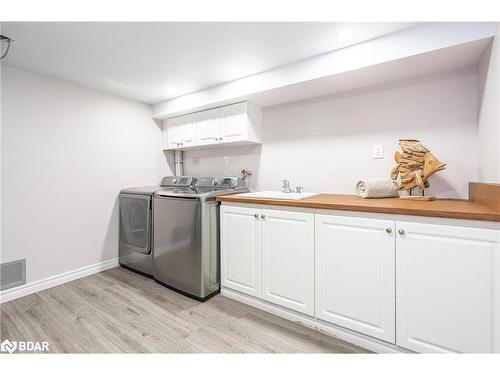 148 Sand Road, Holland Landing, ON - Indoor Photo Showing Laundry Room