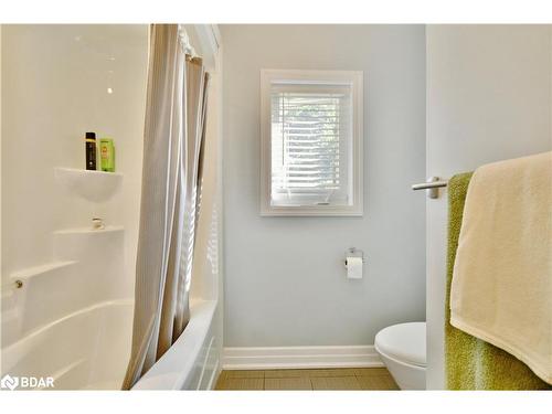 16 Macedonia Circle, Tiny, ON - Indoor Photo Showing Bathroom