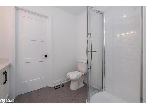 1117 Stoney Point Road, Lefroy, ON - Indoor Photo Showing Bathroom