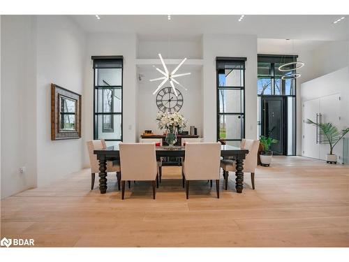 2761 Lockhart Road, Innisfil, ON - Indoor Photo Showing Dining Room