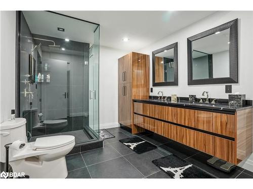 2761 Lockhart Road, Innisfil, ON - Indoor Photo Showing Bathroom