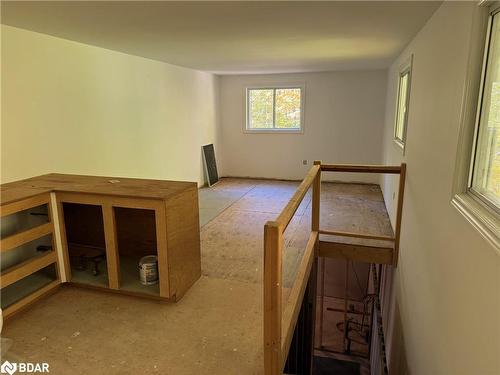 3895 Vasey Road, Tay, ON - Indoor Photo Showing Other Room