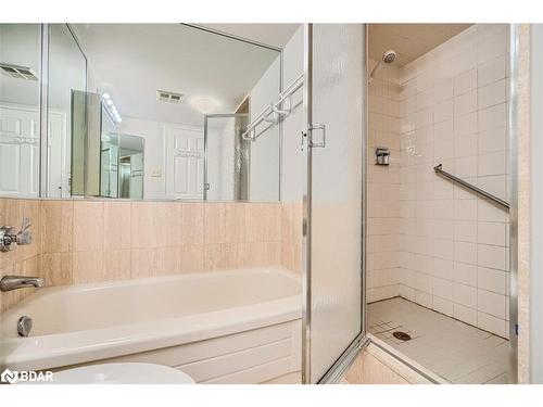 803-20 Cherrytree Drive, Brampton, ON - Indoor Photo Showing Bathroom