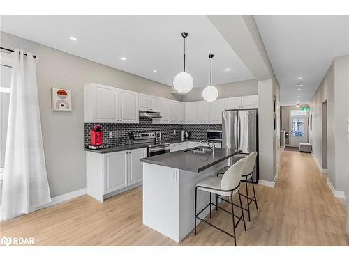 12-218 Crosswinds Boulevard, The Blue Mountains, ON - Indoor Photo Showing Kitchen With Upgraded Kitchen