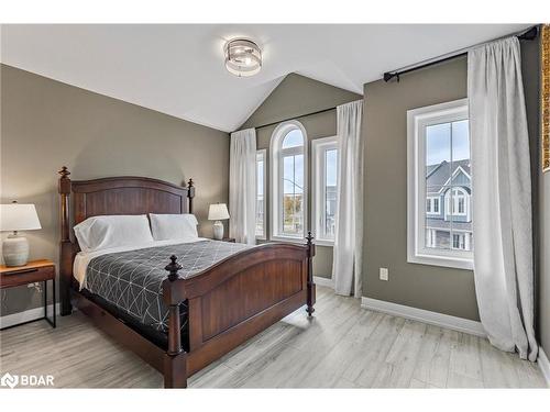 12-218 Crosswinds Boulevard, The Blue Mountains, ON - Indoor Photo Showing Bedroom