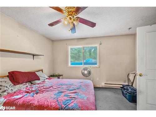 1213 Bayfield St N Street N, Barrie, ON - Indoor Photo Showing Bedroom