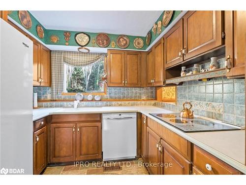 11890 6 Line, Georgetown, ON - Indoor Photo Showing Kitchen