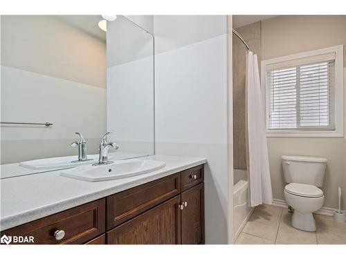 15 Prince William Way, Barrie, ON - Indoor Photo Showing Bathroom