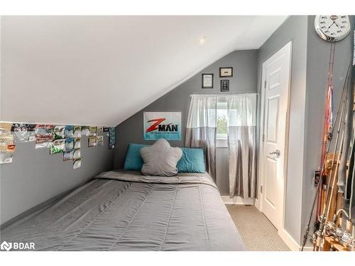 1754 Concession 10 Rd, Ramara, ON - Indoor Photo Showing Bedroom