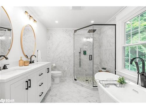 2764 Fairgrounds Road, Severn, ON - Indoor Photo Showing Bathroom