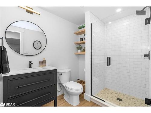 2764 Fairgrounds Road, Severn, ON - Indoor Photo Showing Bathroom