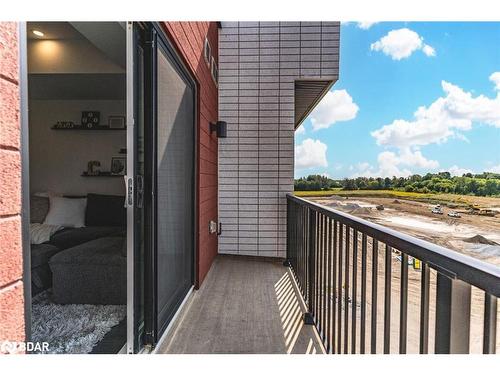 610-10 Culinary Lane, Barrie, ON - Outdoor With Balcony With Exterior