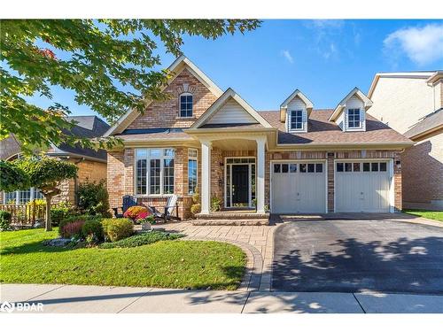 10 St Philip Court, Whitby, ON - Outdoor With Facade