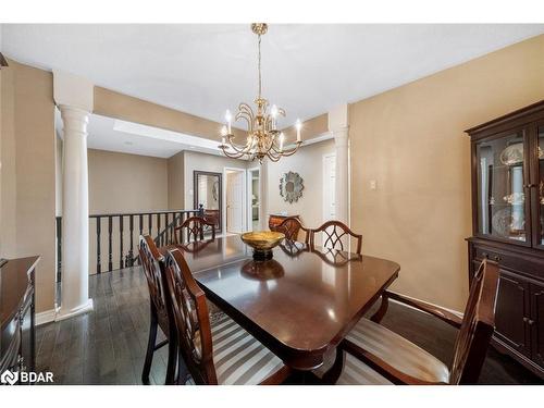 56 Bishop Drive, Barrie, ON - Indoor Photo Showing Dining Room